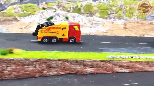 Diecast SUV Street Racing on 1/64 Scale Diorama [Stop Motion] смотреть онлайн