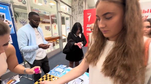 Влог| 1 сентября в вузе | Обзор на РУДН￼￼ смотреть онлайн