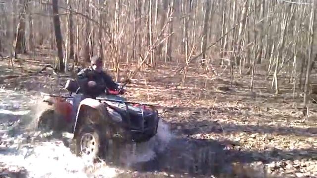 Данил по луже на квадре смотреть онлайн