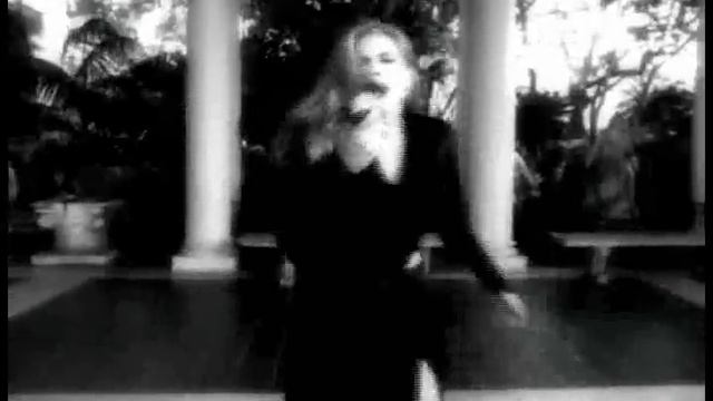 3rd Rock From the Sun - Amore смотреть онлайн