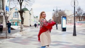 Платок шерстяной с шелковой бахромой "Молодильные яблочки", вид 5