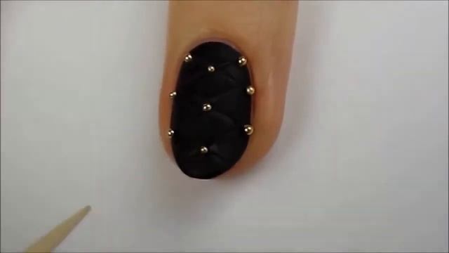 Черно белый маникюр Видео урок по дизайну ногтей смотреть онлайн