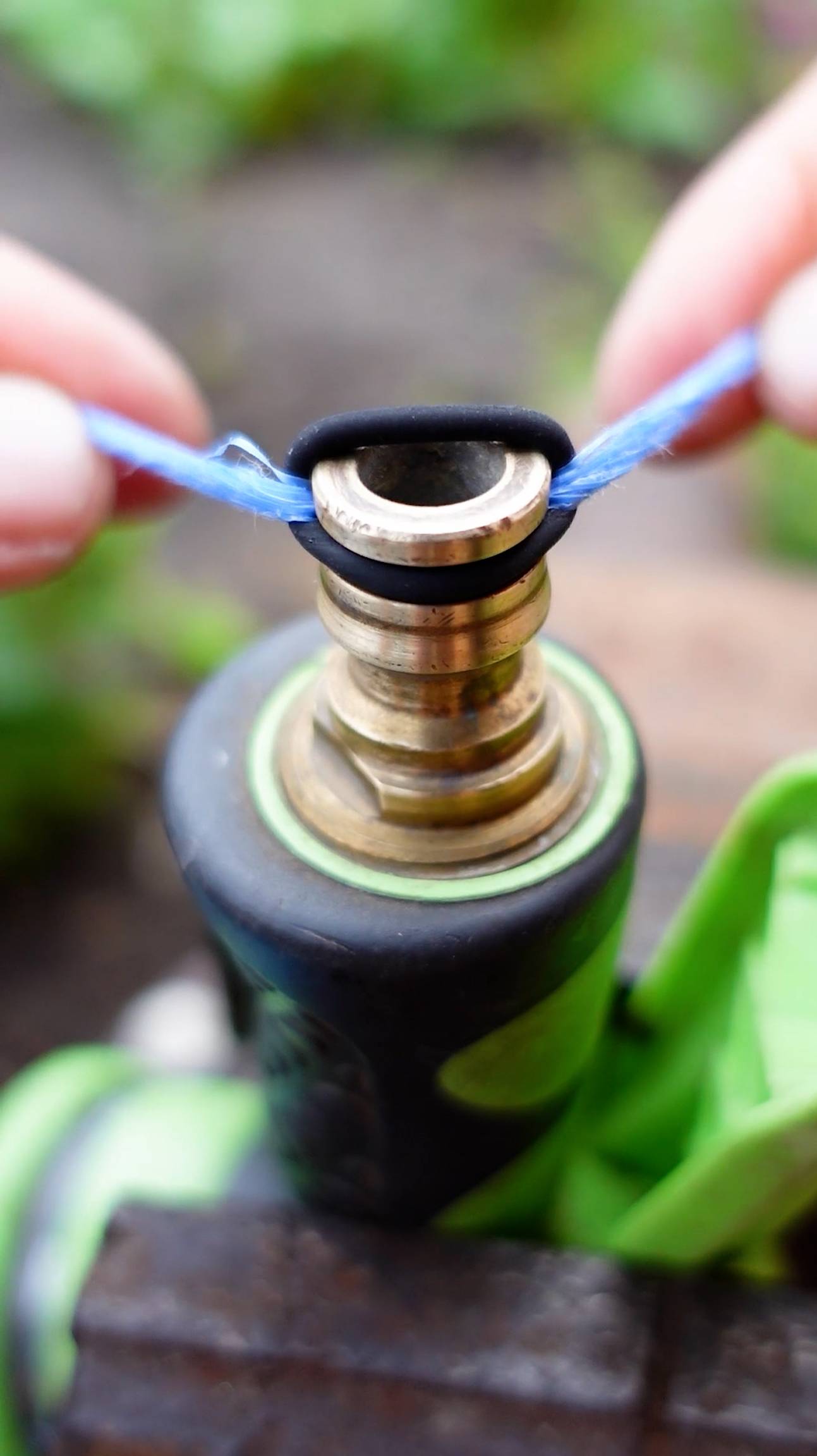 ОБЯЗАТЕЛЬНО СОХРАНИ ЭТУ ХИТРОСТЬ! Как легко и просто можно надеть резинку смотреть онлайн