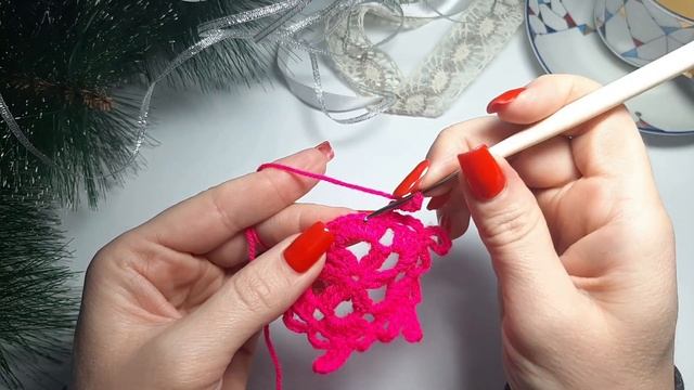 Вязание крючком для начинающих Снежинка 2 смотреть онлайн