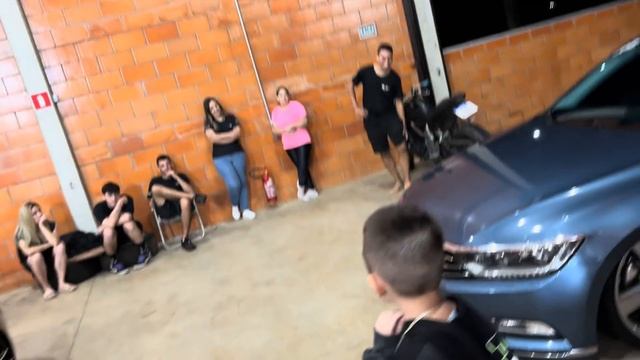 PIPOCOU AO VIVO NA HORA DE ESCOLHER AS RODAS? ESSE CARRO DIRIGE SOZINHO смотреть онлайн