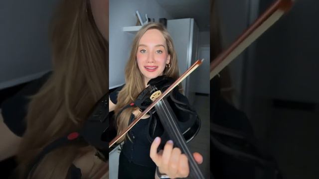 Невозможно удержаться и не танцевать! #musician #музыка #скрипка #искусство #violin #dualipa #short смотреть онлайн