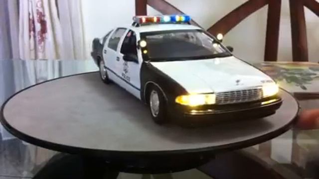 1/18 Vegas Metro Police Caprice смотреть онлайн