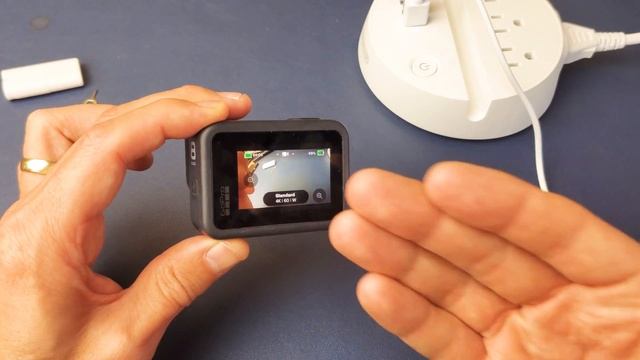 GoPro Hero 8/7/6/5: Won't Turn On or Charge? FIXED (6 Easy Solutions) смотреть онлайн