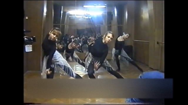 Танец-микс: БАЛЕТ И ВОСТОК под музыку из сериала "Клон" смотреть онлайн