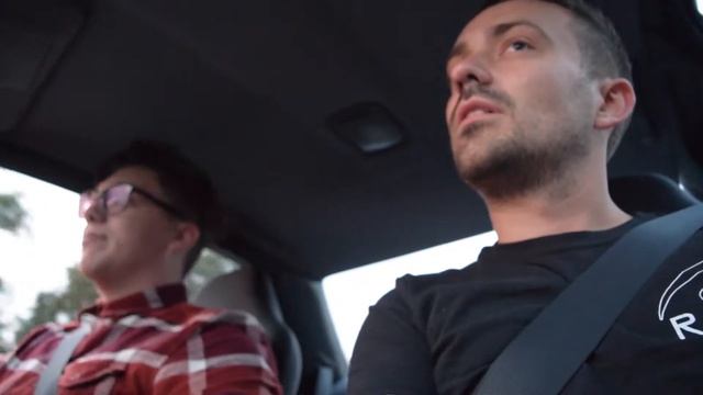 Fun in a MENTAL R32 SKYLINE GTR смотреть онлайн