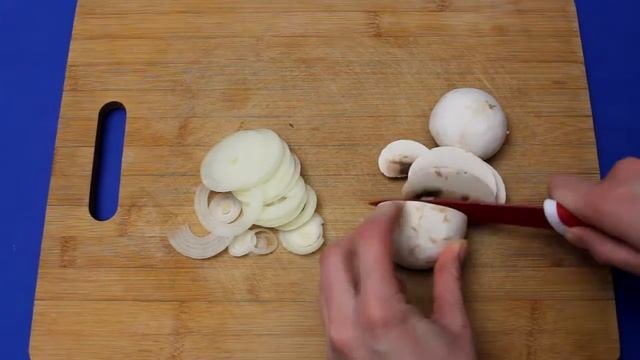 Рецепт приготовления мяса по-французски с грибами в мультиварке VITEK VT-4209 BW смотреть онлайн