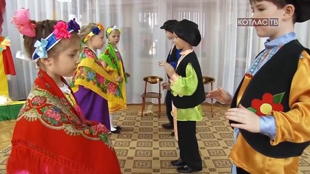 Детский сад Сказка – поздравления со столетием 23 05 2017 смотреть онлайн