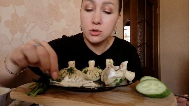 МУКБАНГ ХИНКАЛИ/Я ВЕРНУЛАСЬ?/НЕОЖИДАННАЯ НАХОДКА смотреть онлайн