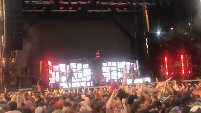 Bring Me the Horizon - We’re Going Nowhere смотреть онлайн