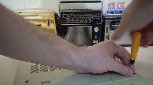 Подарок седому  пионеру