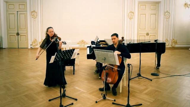 Моцарт - Дуэт для скрипки и виолончели, KV 423