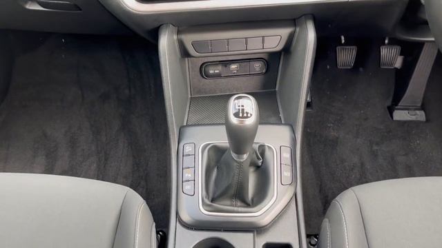 Acorn Stone - Kia Sportage 1.6 CRDi 2 Euro 6 (s/s) 5dr - EJ22OGV смотреть онлайн