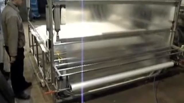 Установка для упаковки крупногабаритных изделий