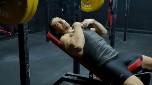 Жим штанги на наклонной скамье лучше, чем на горизонтальной! Разбор Шреддера