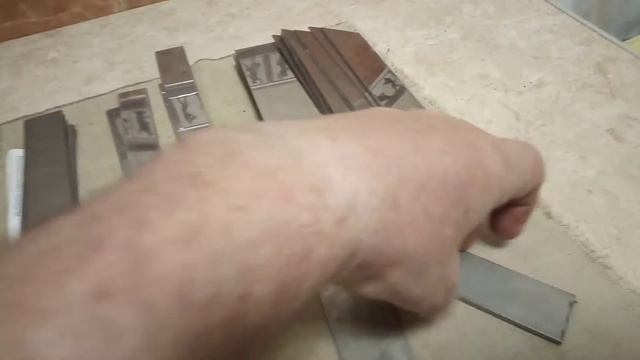 Заготовки для плашек(лайнеров) складных ножей.AISI 304, 08(12)Х18Н10Т, 30(40)Х13. смотреть онлайн