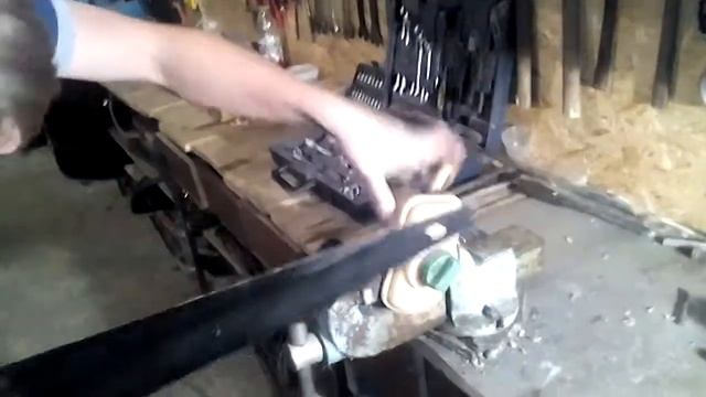 Для чего нужно менять бачок ГУРа. смотреть онлайн