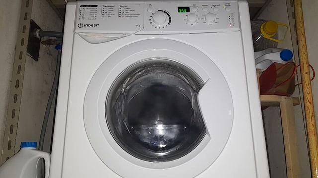 LAVAGGIO CAPI BIANCI INDESIT EWD71052 W ITN PROGRAMMA 1 40° смотреть онлайн