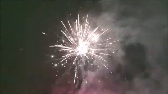 Салют 200 залпов 27.12.2018 (www.orelprazdnik.ru) смотреть онлайн
