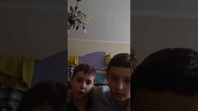 ВЛОГ АНДРЕЯ И ДИМЫ:);) смотреть онлайн