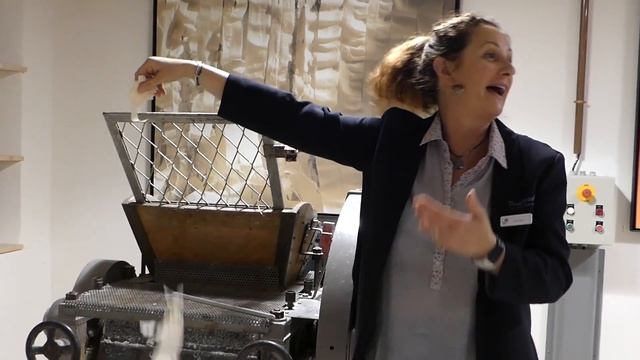 Parfumerie Fragonard - Grasse - Perfume factory tour смотреть онлайн