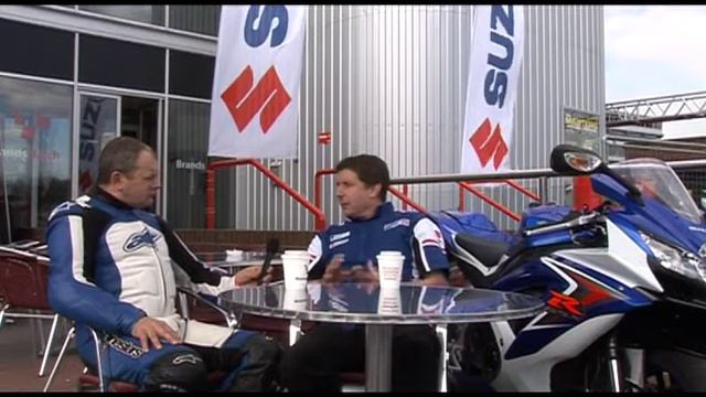 GSX-R750 Road Test by Chris Moss смотреть онлайн
