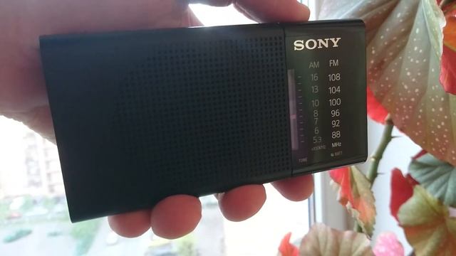 Sony ICF-P36, новое портативное радио смотреть онлайн