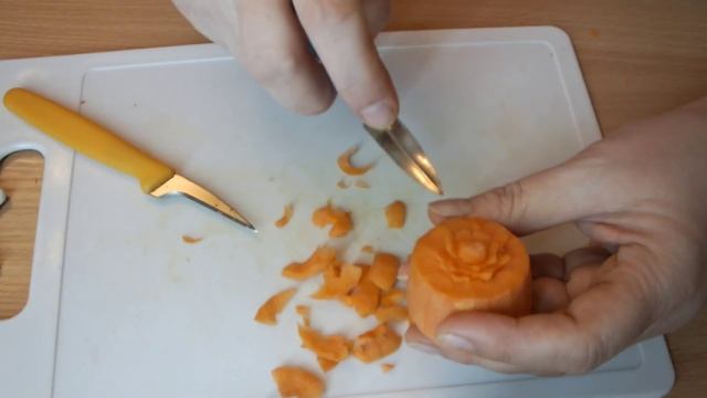 แกะสลักผลไม้ Vegetable Carving карвинг украшение стола морковка цветок carving vegetables смотреть онлайн