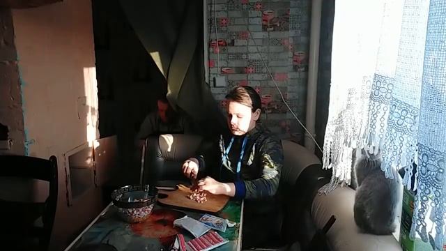 ВАСИЛИСА НЕ ХОЧЕТ В ШКОЛУ\ГОТОВИМ С ДЕВОЧКАМИ\ВОДА ИЗ КОЛОДЦА\