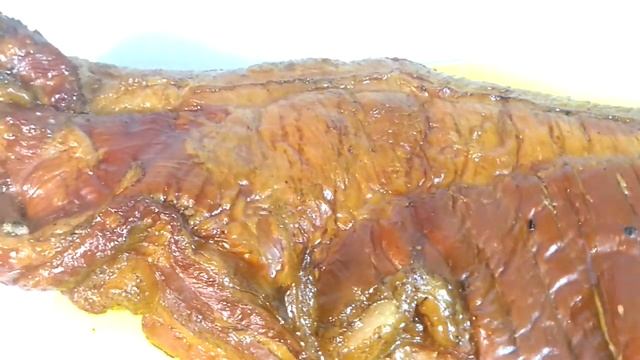 Домашняя копченая свиная грудинка, цельная, жирная смотреть онлайн