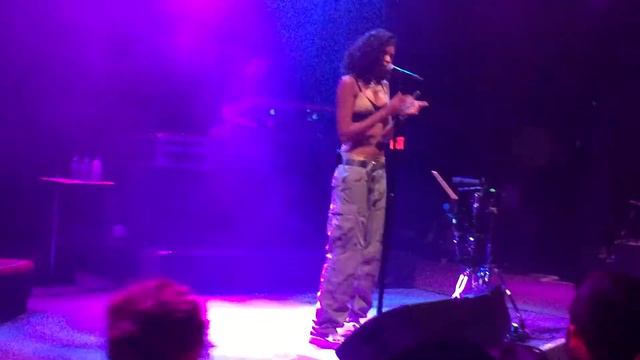 AlunaGeorge- Your Drums Your Love смотреть онлайн