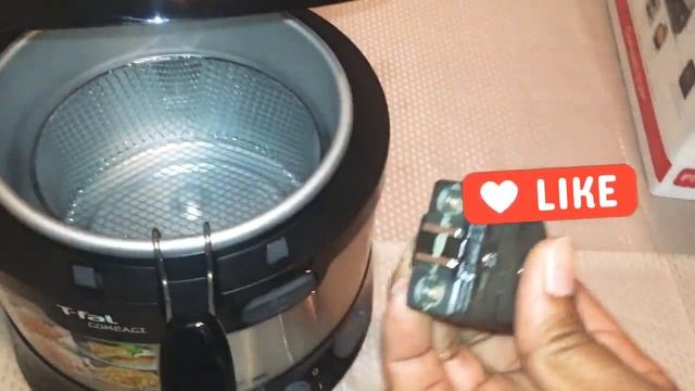 Unboxing the T-fal Compact Fryer смотреть онлайн