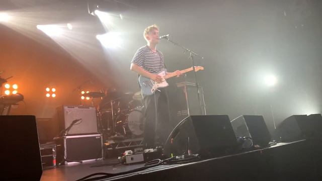 Sam Fender - Play God live at Electric Brixton London 28/02/2019 смотреть онлайн