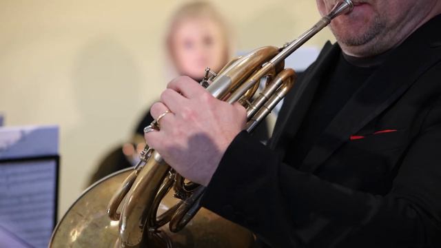 BACH, Johann Sebastian – Preludium a fuga a moll for horn octet (arr. Lowell E. Shaw) смотреть онлайн