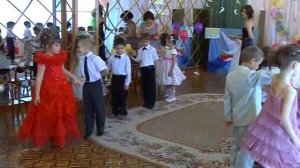 Парный танец к выпуску из детского сада