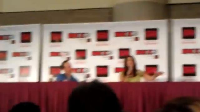 Marina Sirtis at FanExpo Canada 2011 - Part 4 смотреть онлайн