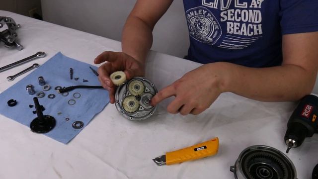 Bafang G310 Motor Disassembly Video смотреть онлайн