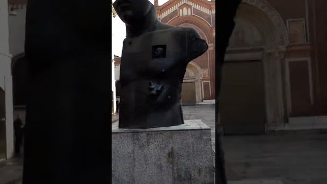 Полдня в Милане, ч.4, церковь Санта-Марии дель Кармине. смотреть онлайн