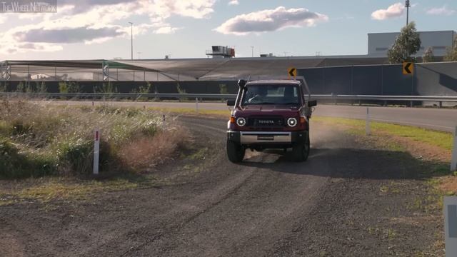 2024 Toyota Land Cruiser 70 Series Reveal – Driving, Interior, Exterior (Australia)