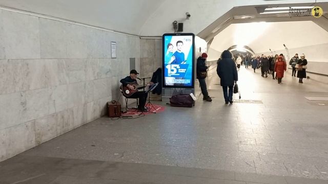 Время новогодних песен: «Никого не будет в доме» смотреть онлайн