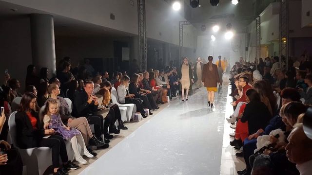 Академия Burda г.Астрахань / Volga Fashion Week в Казани смотреть онлайн