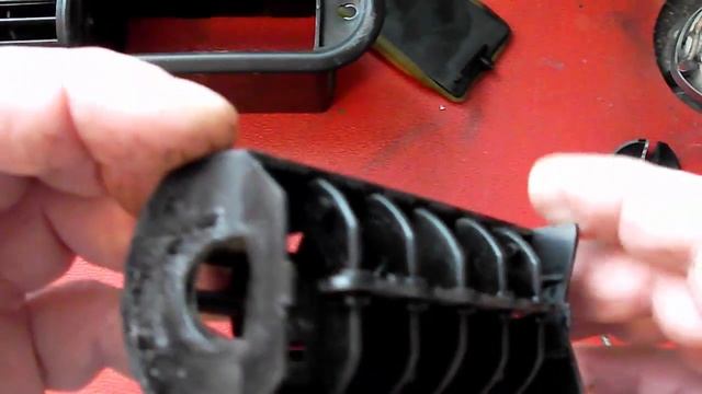 Ремонт воздушной заслонки на автомобиле Chevrolet Niva 4x4 смотреть онлайн