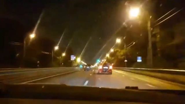 Октавия 1.8 ст2 дсг (слева) VS 1.8 ст1 мкпп смотреть онлайн