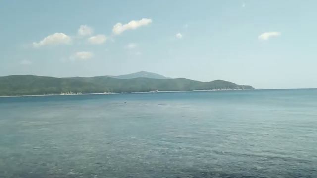 Панорама бухты, пустые пляжи смотреть онлайн