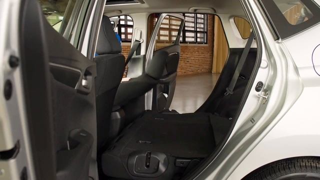 2017 Honda Fit Tips & Tricks: Magic Seat смотреть онлайн