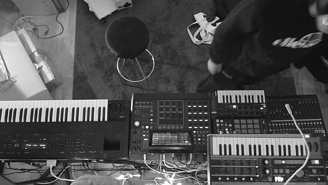 Deep House - ENSONIQ ASR 10 | AKAI S3000XL | AKAI MPC X смотреть онлайн
